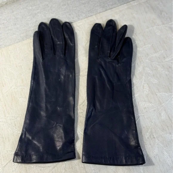 Nordstrom vintage women’s soft Antron‎ nylon gloves Navy. 11” long. Size 7 - Picture 2 of 6